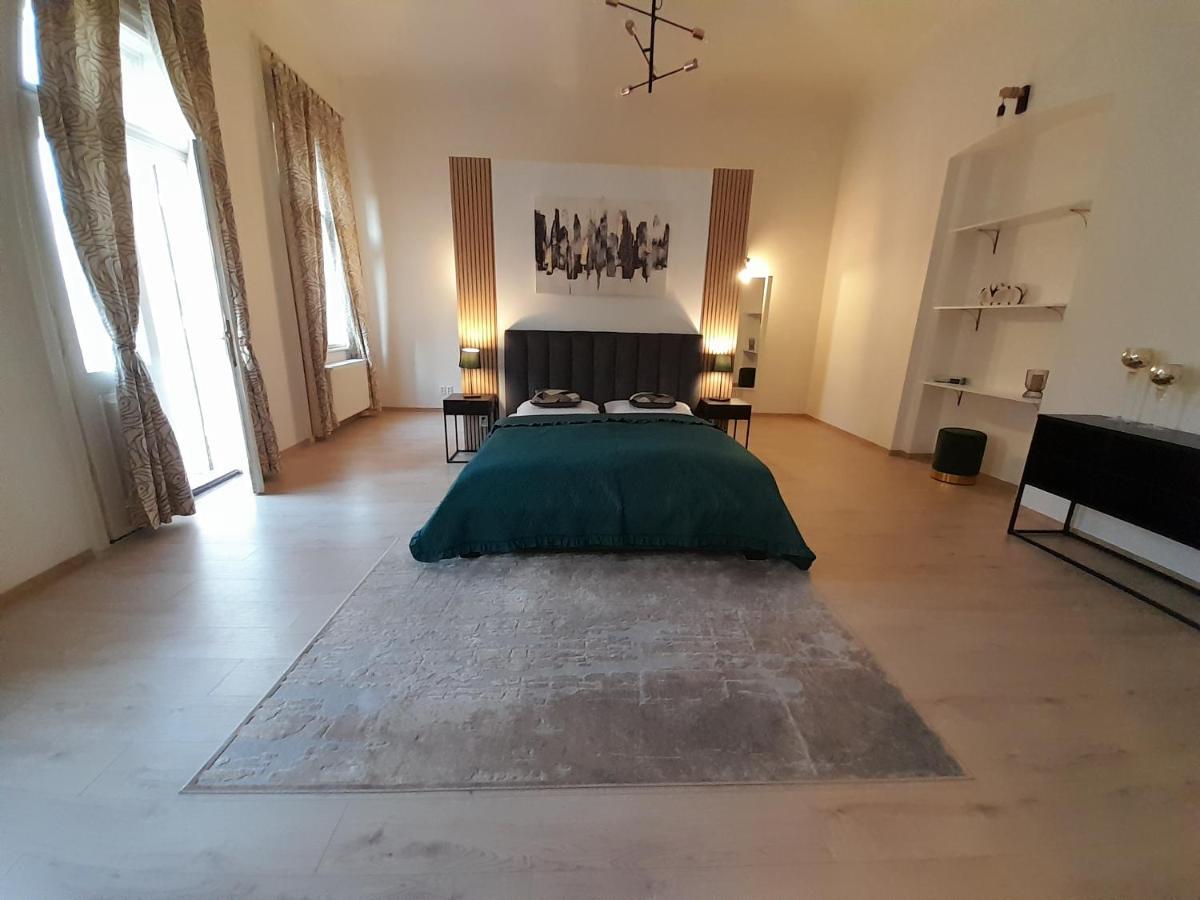 Entrez Apartment 3 - Historical Centre كَشّا المظهر الخارجي الصورة