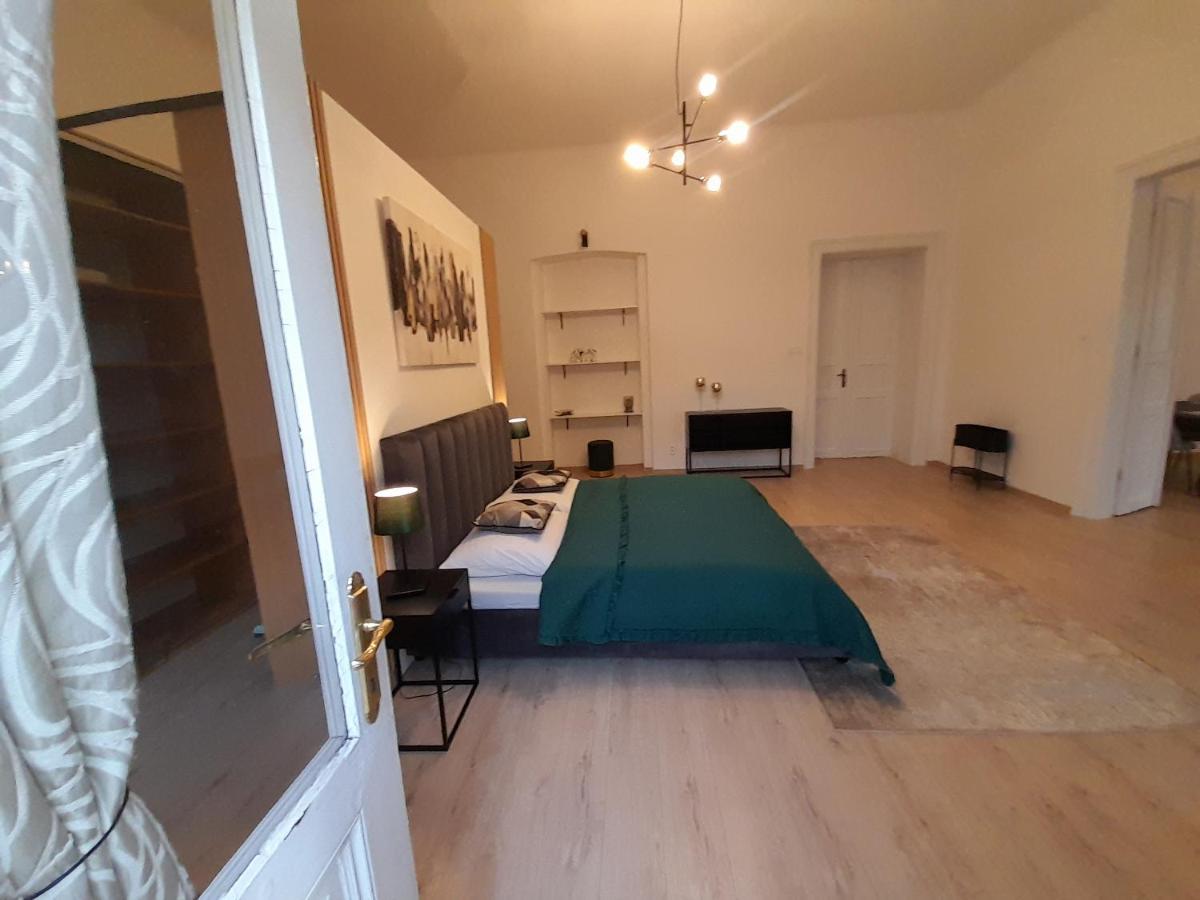 Entrez Apartment 3 - Historical Centre كَشّا المظهر الخارجي الصورة