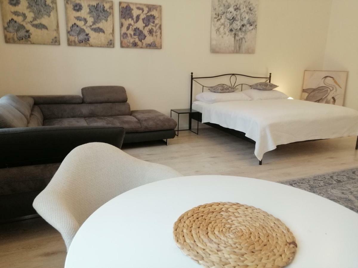 Entrez Apartment 3 - Historical Centre كَشّا المظهر الخارجي الصورة