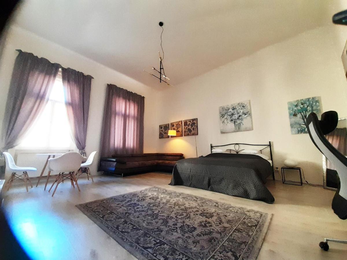 Entrez Apartment 3 - Historical Centre كَشّا المظهر الخارجي الصورة