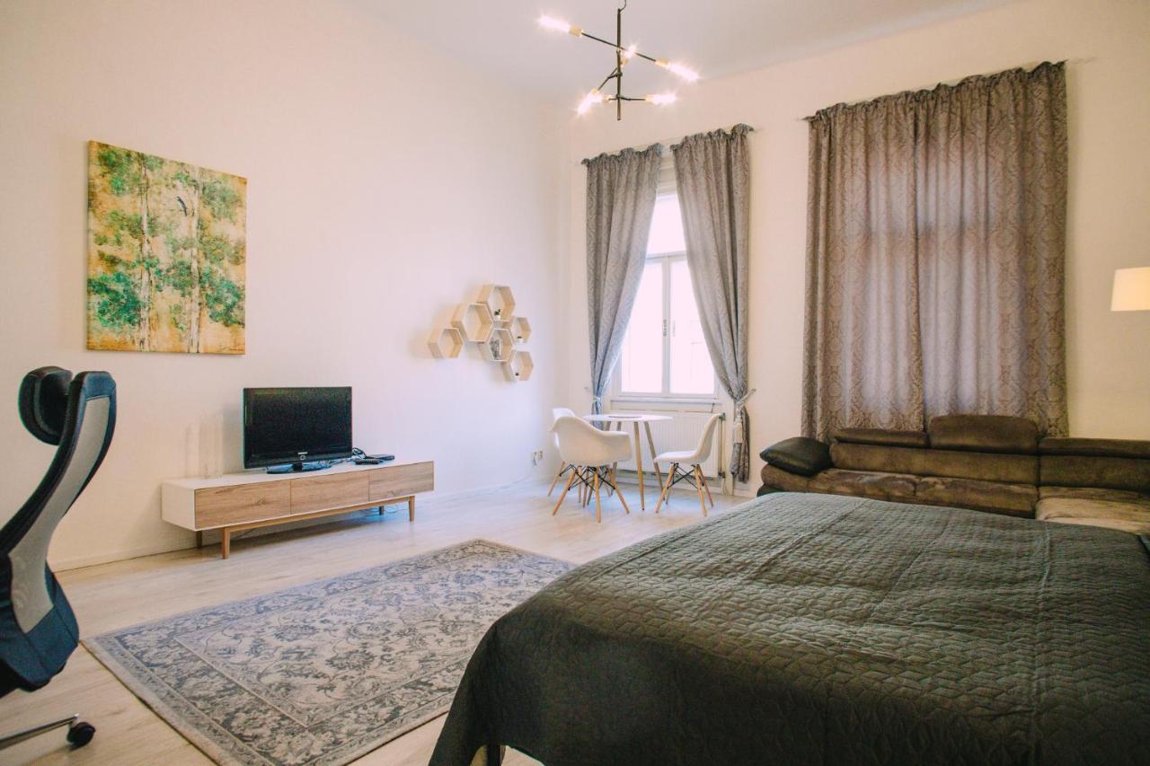 Entrez Apartment 3 - Historical Centre كَشّا المظهر الخارجي الصورة